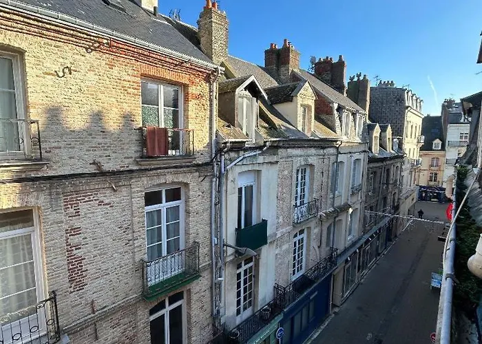 Dieppe F2 Pour 4 Personnes Emplacement Ideal 2 Min A Pied De La Plage Et Des Boutiques